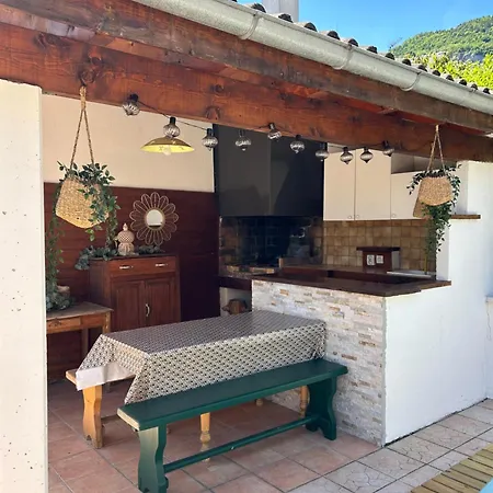 Maison Avec Vue Montagne Pour Les Amateurs De Velo Vtt Et Randonnees Massages Sur Rendez-vous Ferienhaus